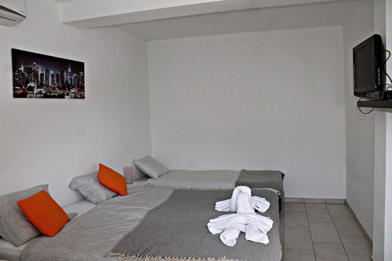 Yosefsfeld Bed and Breakfast Kutjevo Værelse billede