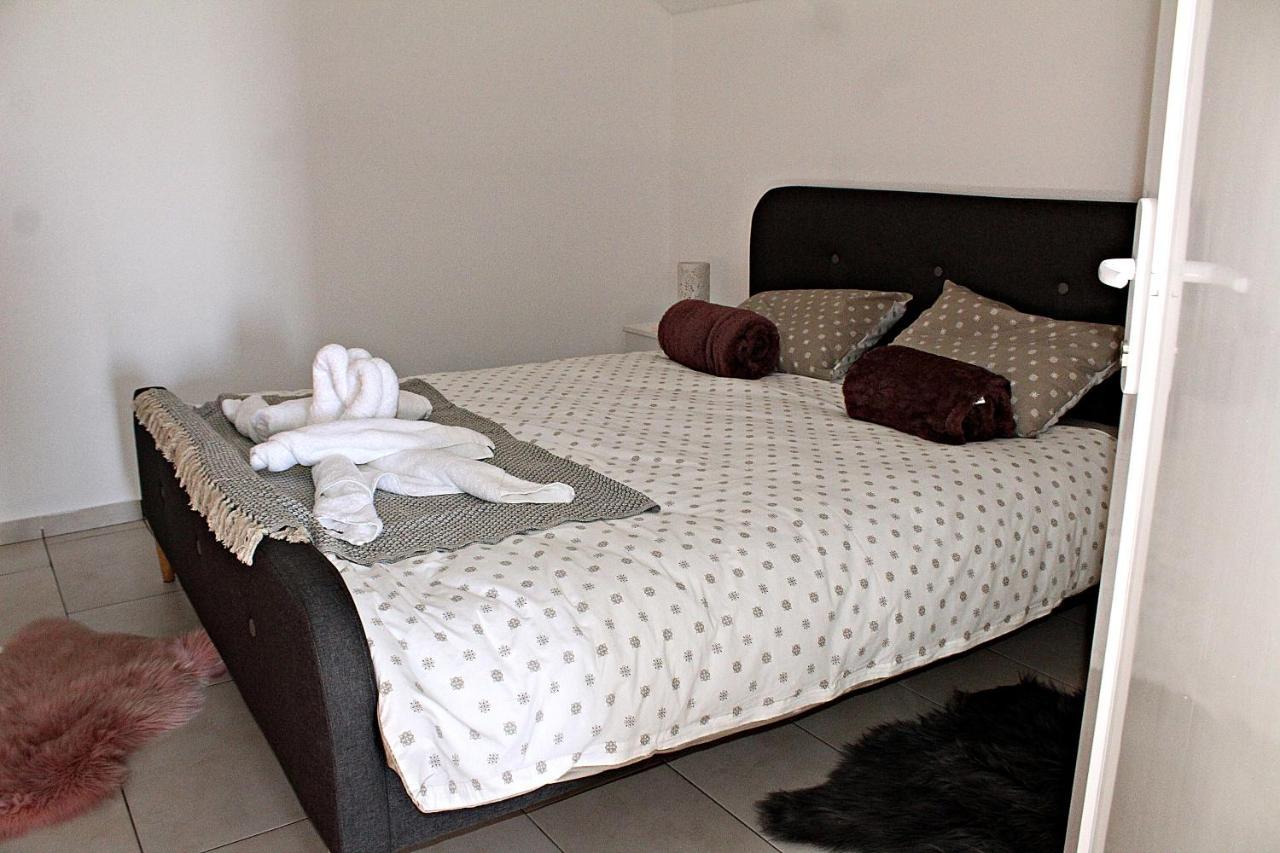 Yosefsfeld Bed and Breakfast Kutjevo Værelse billede